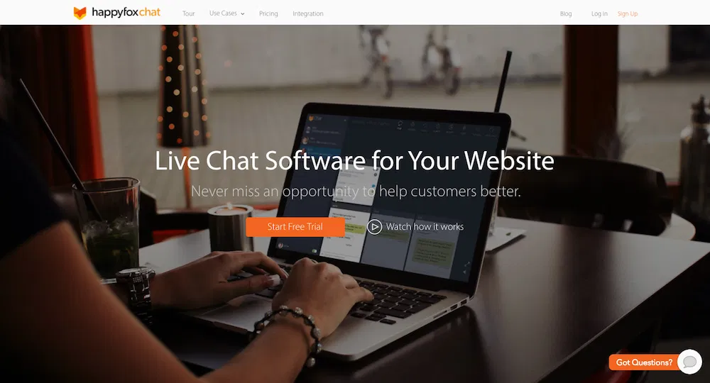 HappyFox Chatbot- Live chat WordPress plugin